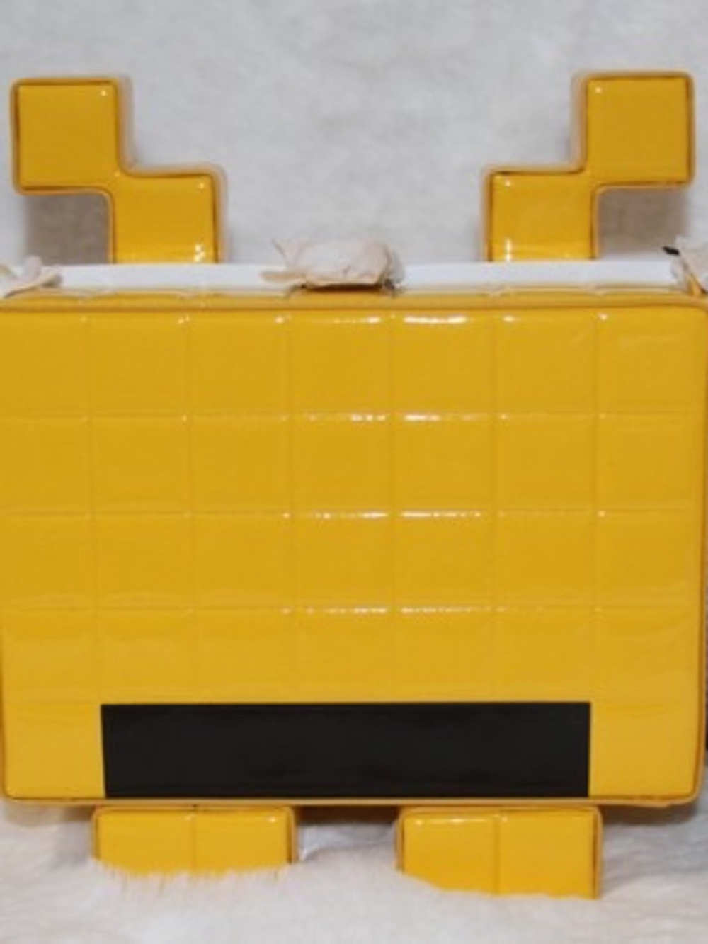 NWT! Kate Spade x Space Invaders Patent 3D Alien Crossbody Novelty Bag Purse - Picture 2 of 9